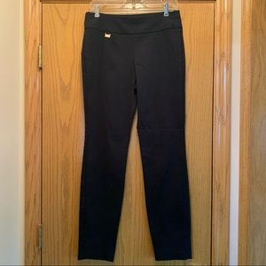 Alfani black size 6 pants.